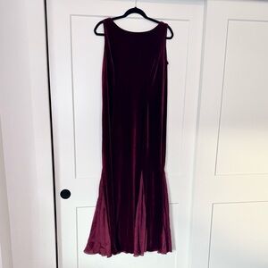 A. Byer Vintage Burgundy Velvet Sleeveless Dress with Handkerchief Hem